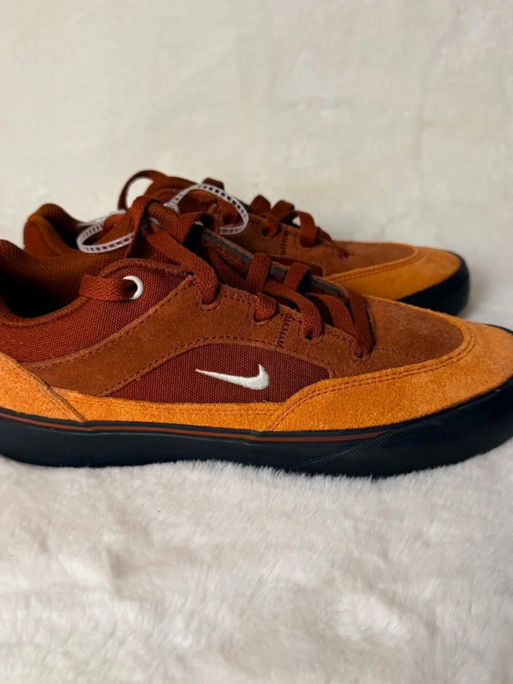 Nike SB Malor Skate Shoes Orange Sneakers